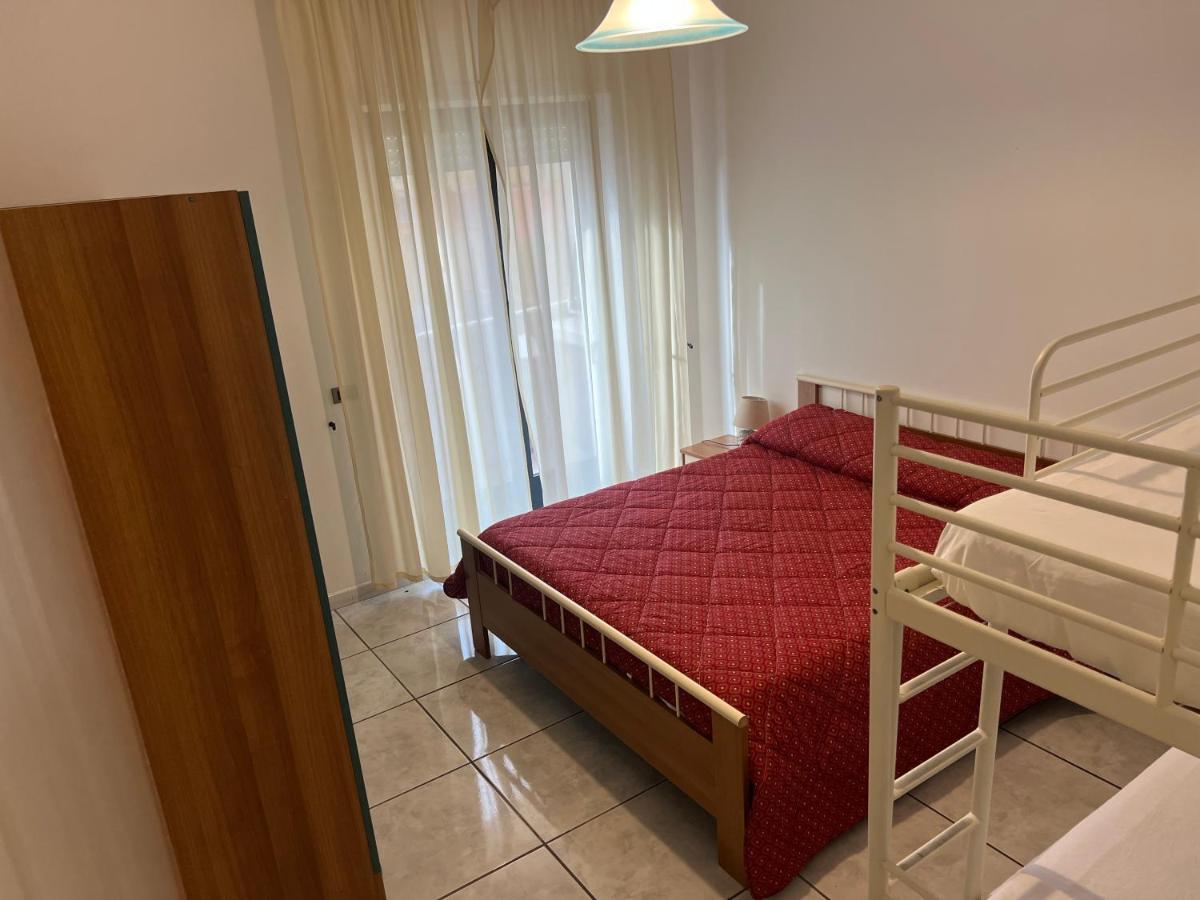 Appartamento Vicino Al Mare 加利波利 外观 照片