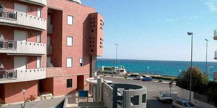 Appartamento Vicino Al Mare 加利波利 外观 照片
